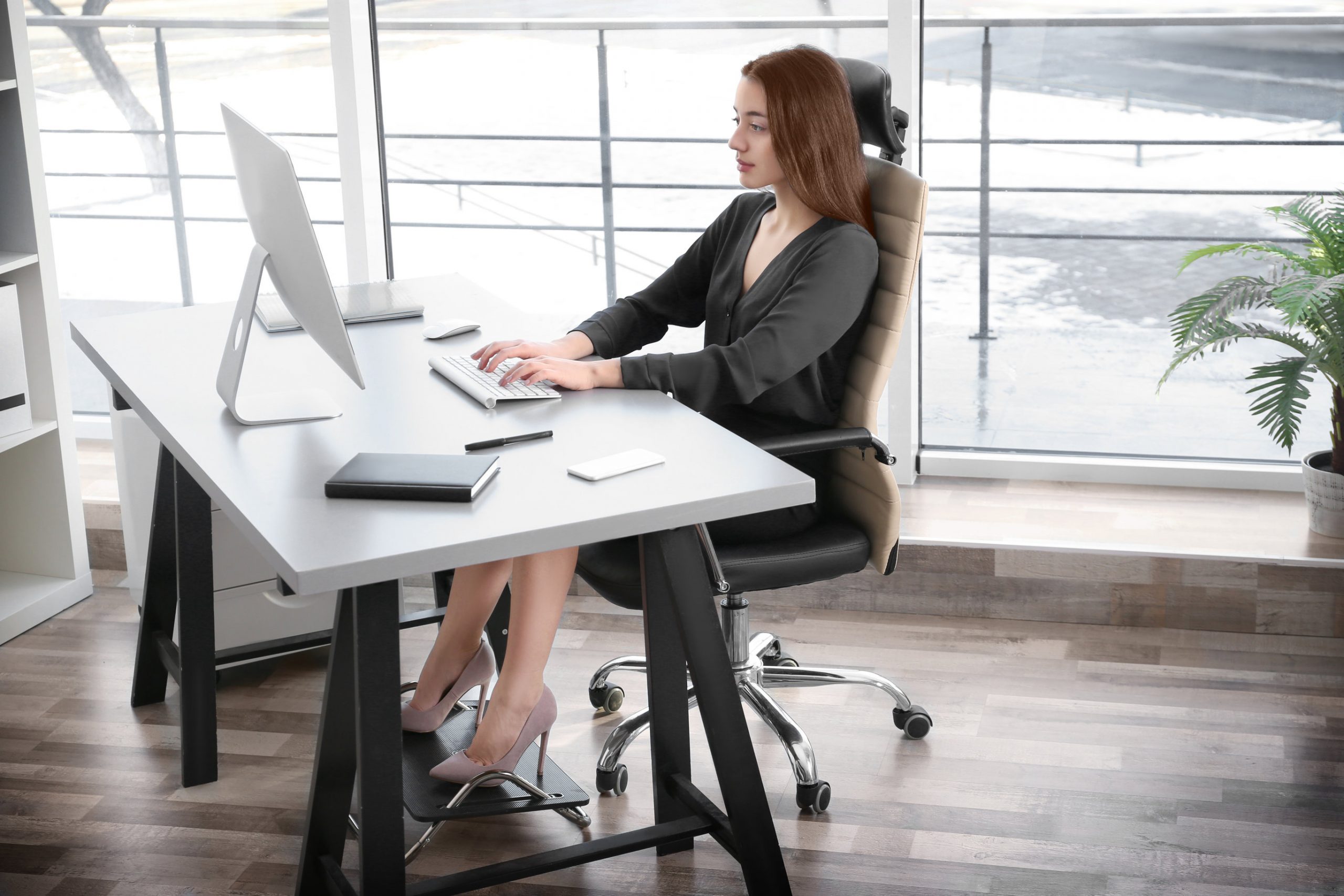 leap office chair with headrest